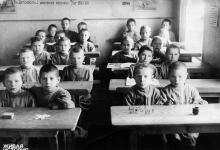 The fight against illiteracy and the construction of a Soviet school
